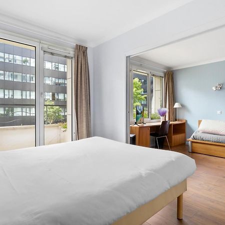 Grand Appartement Avec Balcon - Proche Parc Des Expo - Parking Privee 이씨레물리노 외부 사진